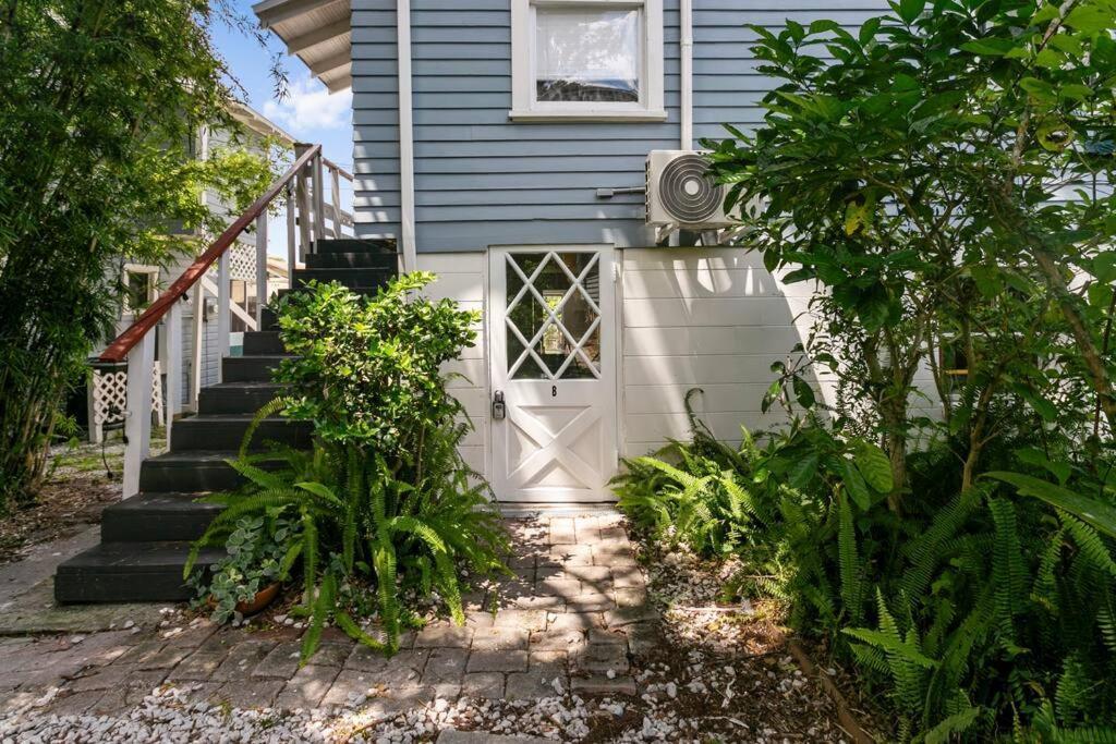 That 70'S Themed Apt Close To Coffee, Food + Shops Tampa Exteriér fotografie